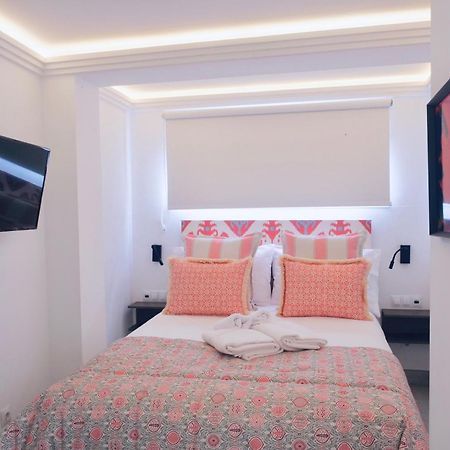 Myra Apart-Hotel Marbella Bagian luar foto