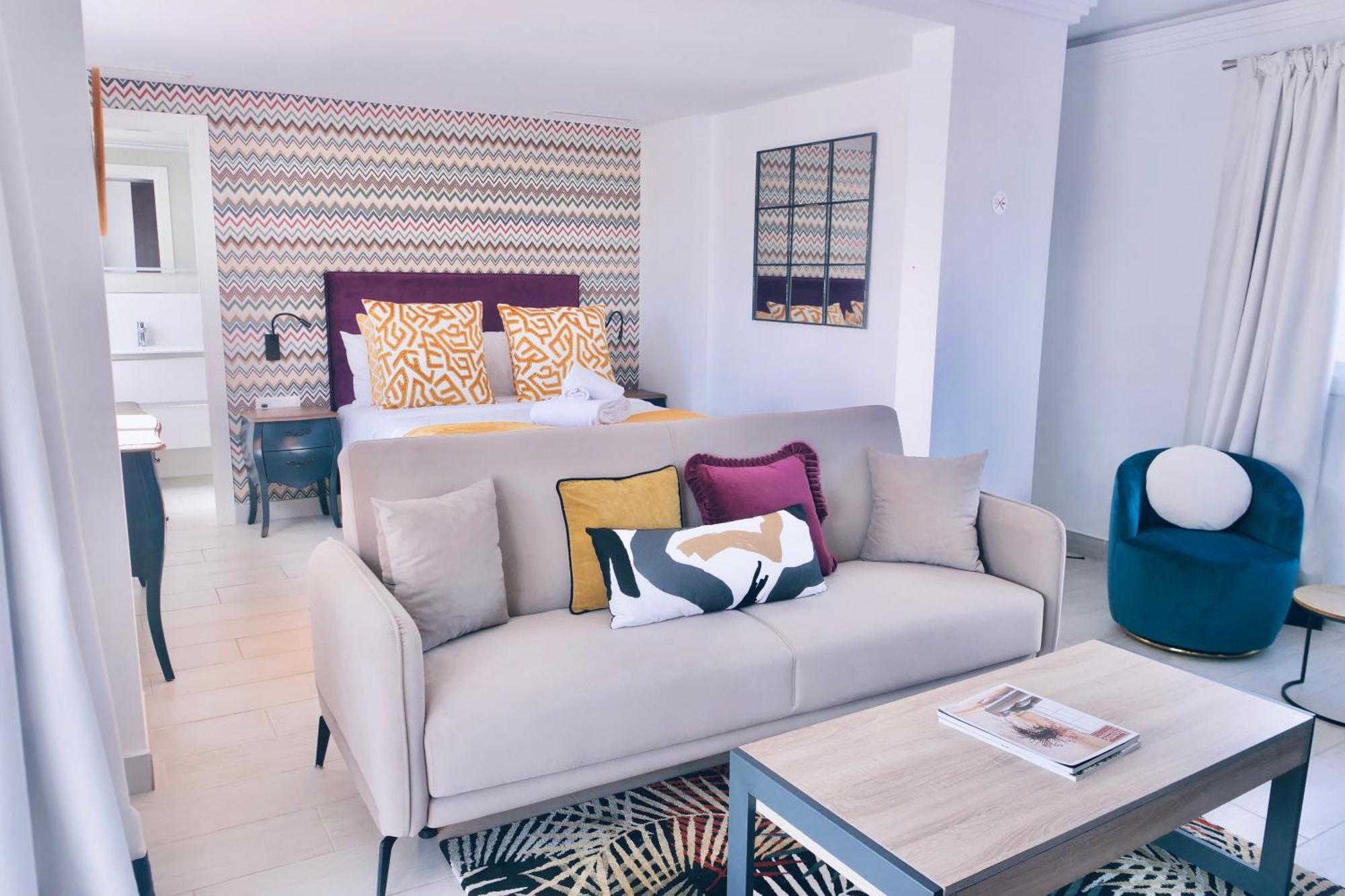 Myra Apart-Hotel Marbella Bagian luar foto