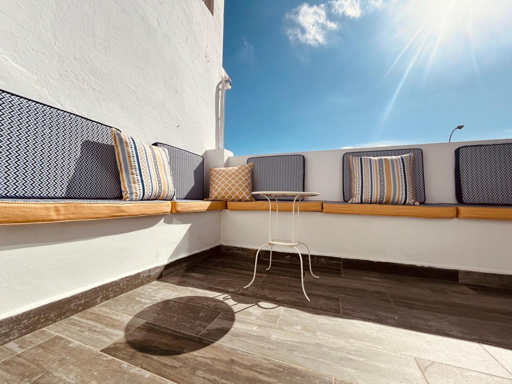 Myra Apart-Hotel Marbella Bagian luar foto