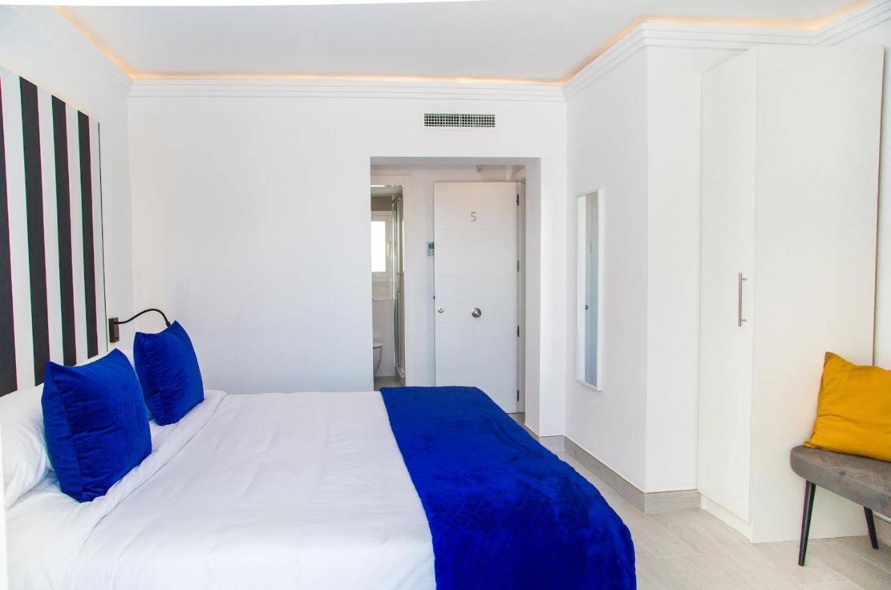 Myra Apart-Hotel Marbella Bagian luar foto